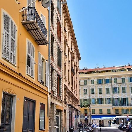 Very Nice 2P With All Comfort, City Center Ac/Wifi Exterior photo